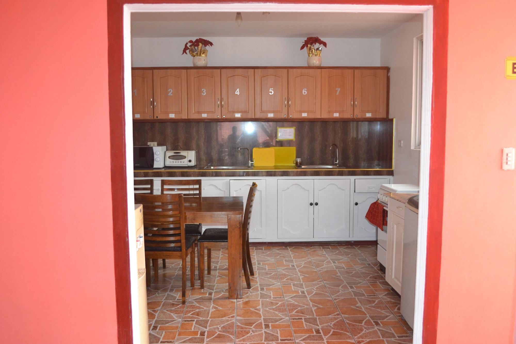 Villa Prescilla Dumaguete City Buitenkant foto
