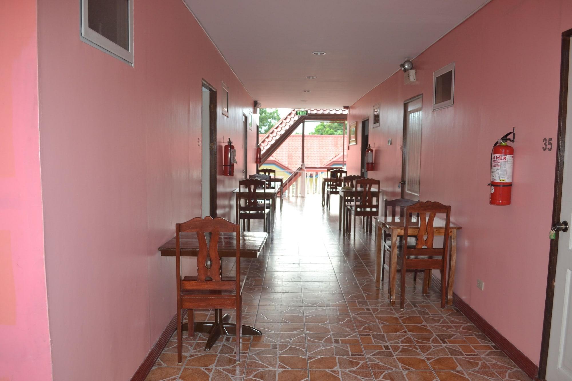 Villa Prescilla Dumaguete City Buitenkant foto