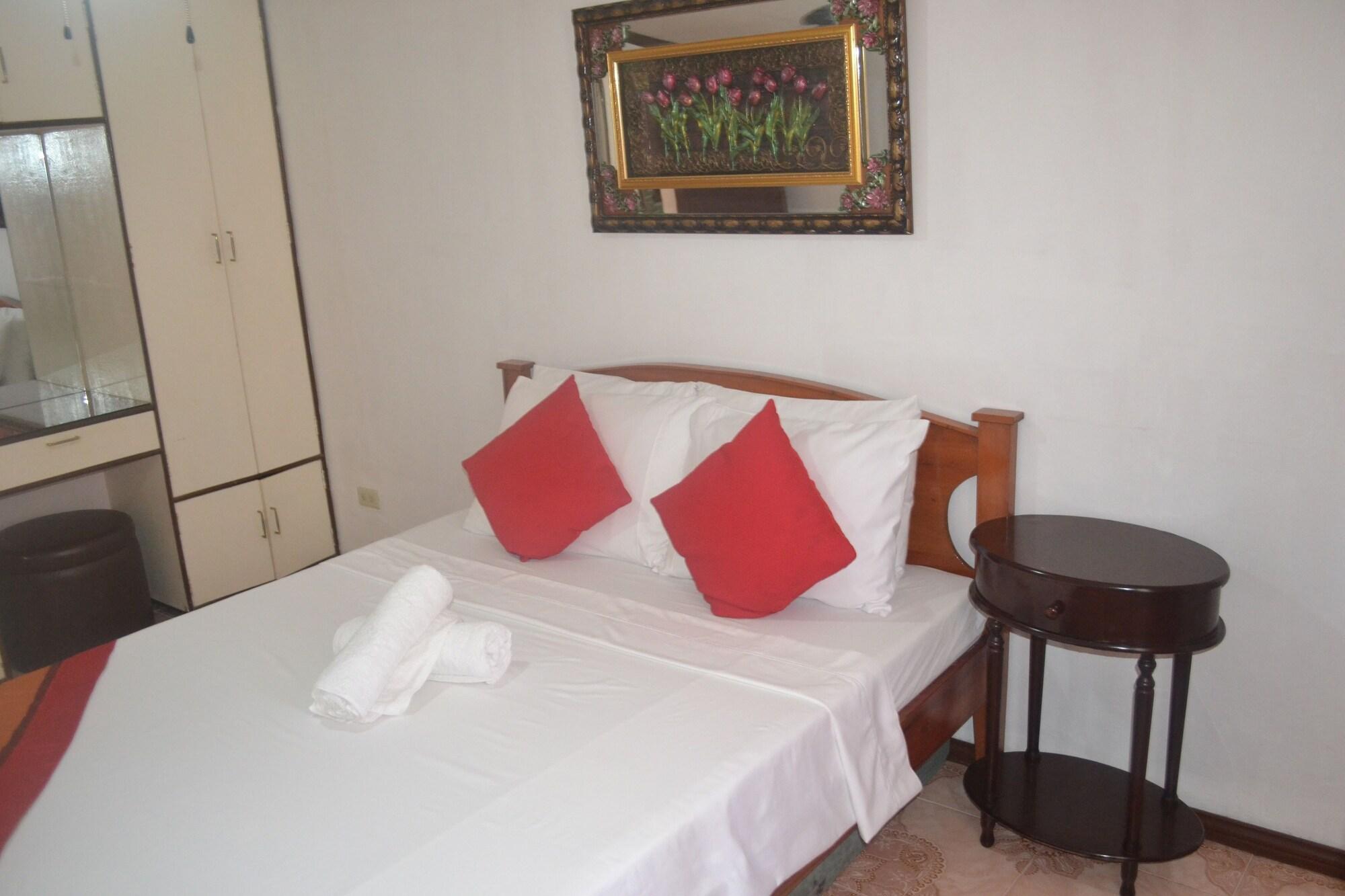 Villa Prescilla Dumaguete City Buitenkant foto