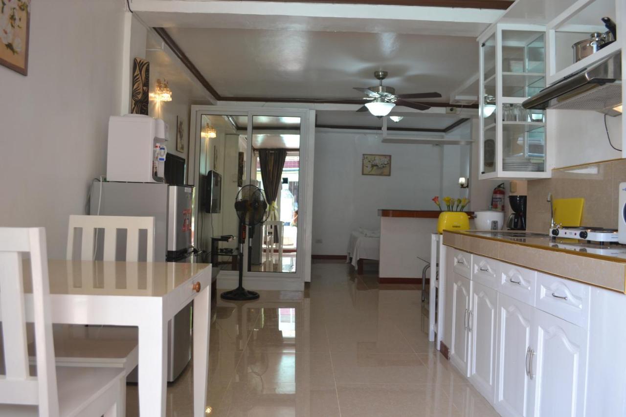 Villa Prescilla Dumaguete City Buitenkant foto