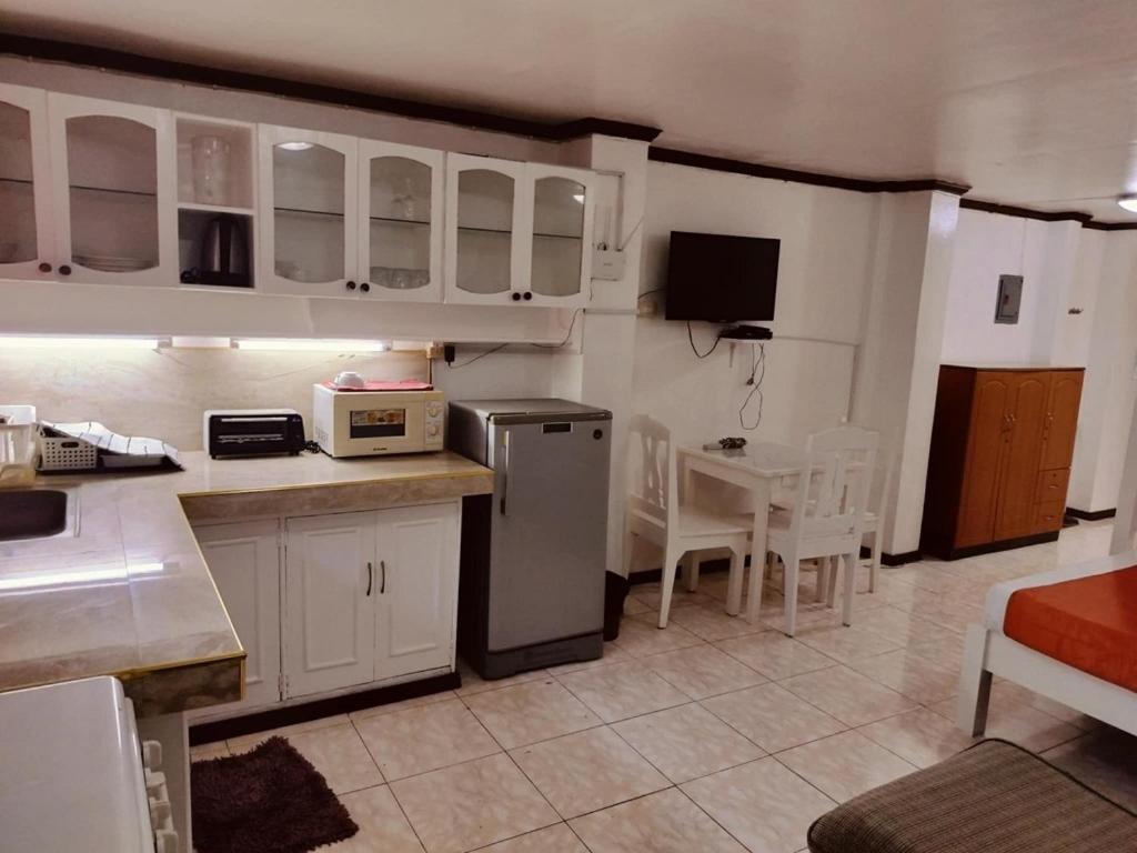 Villa Prescilla Dumaguete City Buitenkant foto
