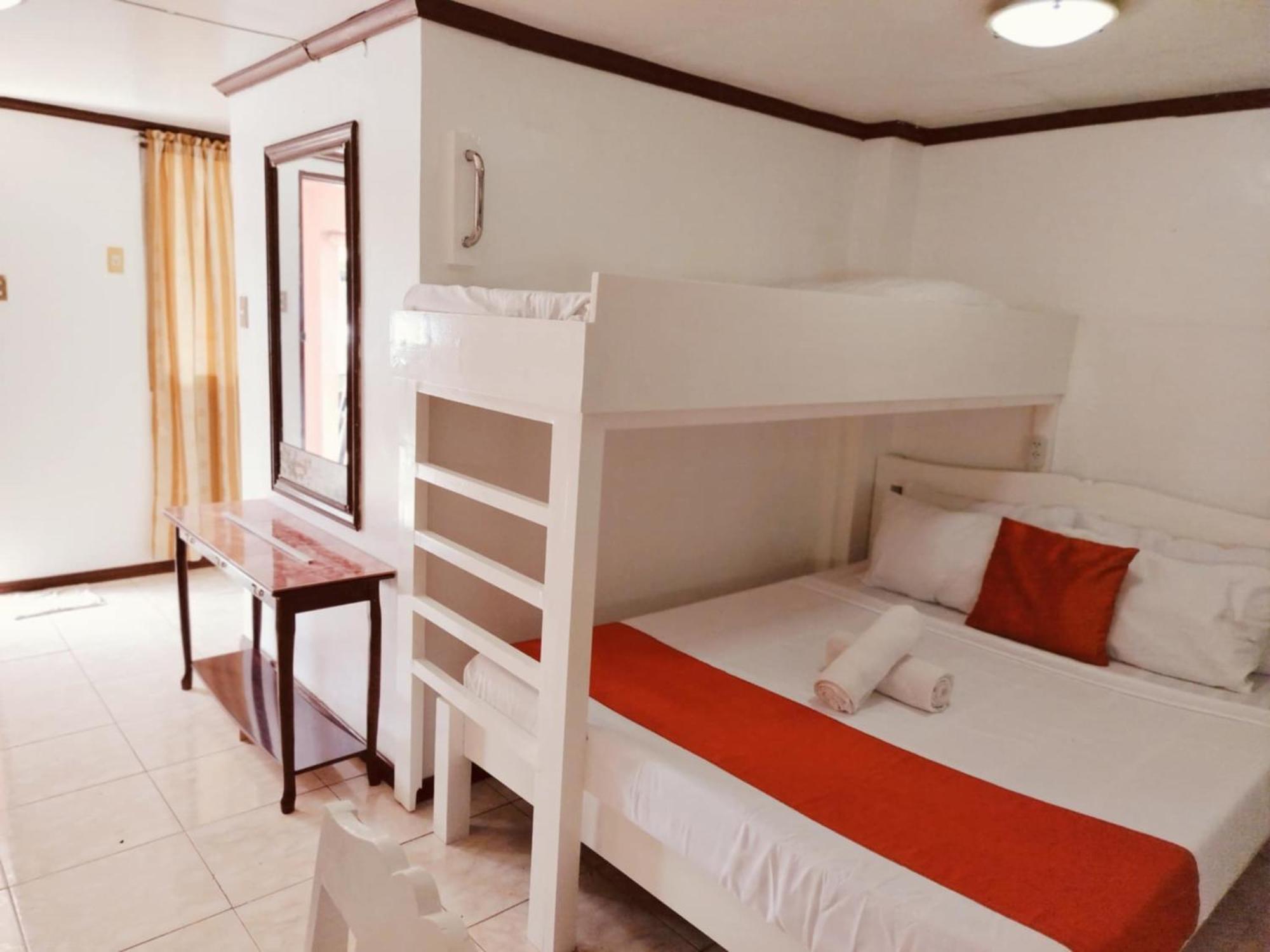 Villa Prescilla Dumaguete City Buitenkant foto