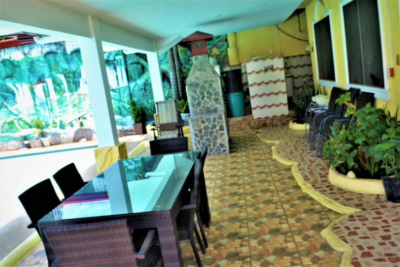 Villa Prescilla Dumaguete City Buitenkant foto